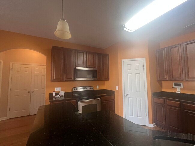 Building Photo - 3625 Galloway Ln