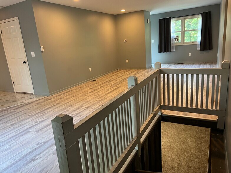 Building Photo - 9019 Saddle Horn Dr