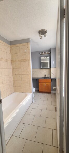 Bathroom - 7414 Montour St