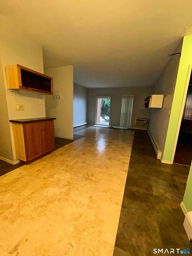 Building Photo - 26 Balance Rock Rd