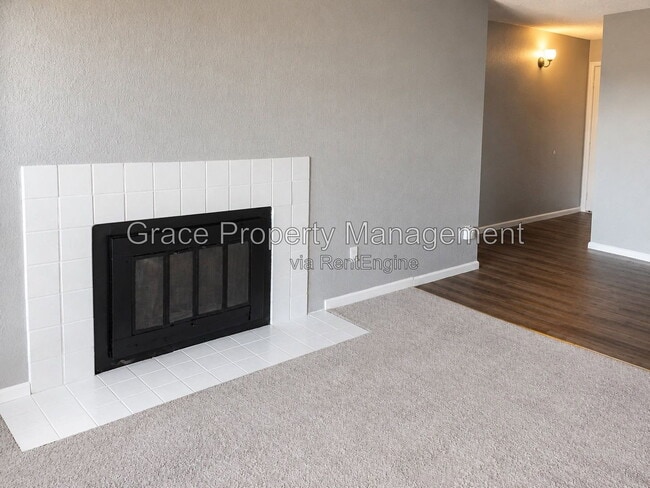 Building Photo - 2740 W 86th Ave