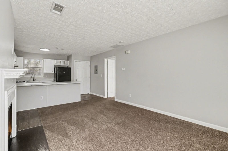 Building Photo - 2031 Sitser Ln