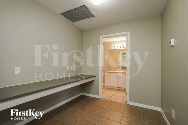 Building Photo - 1029 Butler St E