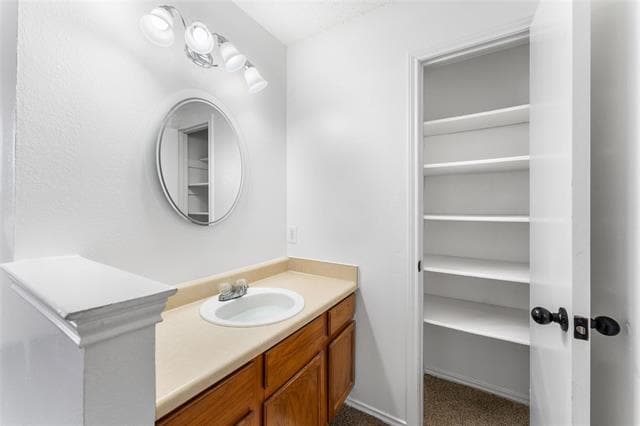 Building Photo - 2923 Tanglewood Dr