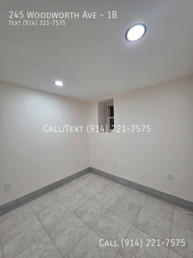 Building Photo - 245 Woodworth Ave