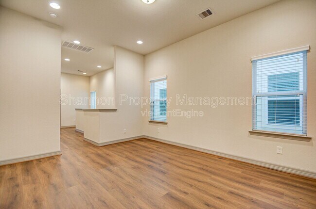 Building Photo - 5941 Kansas St