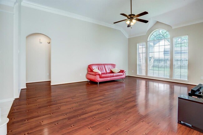 Building Photo - 4415 Oak Valley Dr