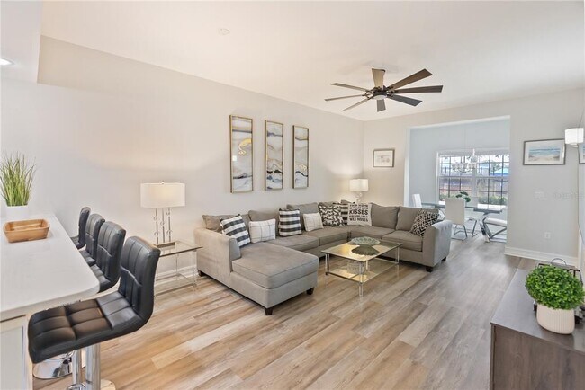 Building Photo - 3702 54th Dr W