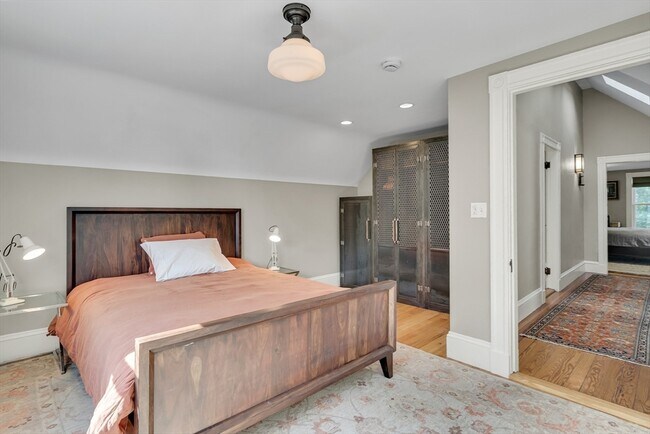 Building Photo - 35 Norris St