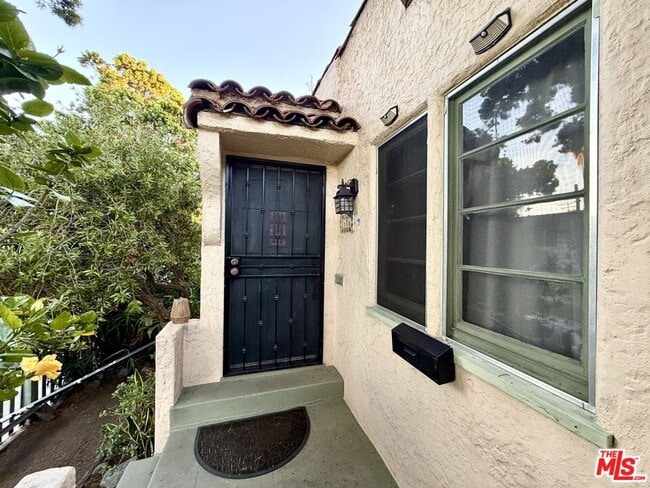 Building Photo - 2606 7th St