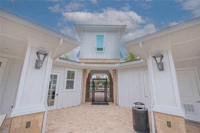 Building Photo - 669 Grand Reserve Dr