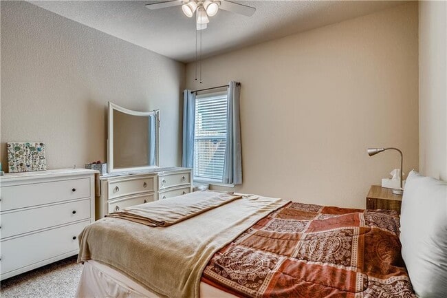 Building Photo - 5109 Winsbury Dr