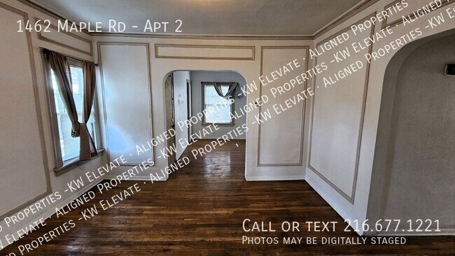 Building Photo - 1462 Maple Rd