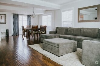 Building Photo - 3 Bed 2.5 Bath in Orem