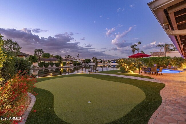 Building Photo - 7620 E Vía Del Placito