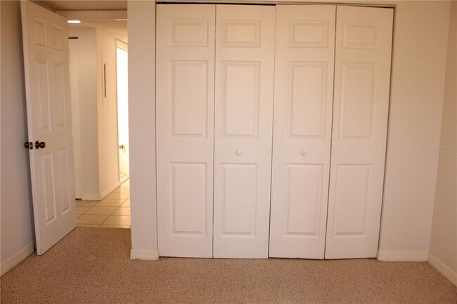 Building Photo - 2602 Waterford Way