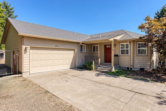 Building Photo - Single Family Ranch in Silverton