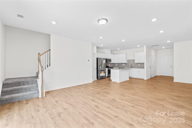 Building Photo - 2778 Yeager Dr NW