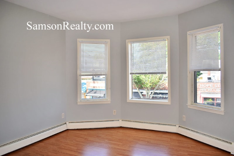 Building Photo - 773 Hope St