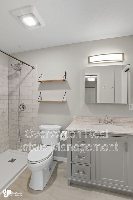 Building Photo - 8609 Augusta Cir