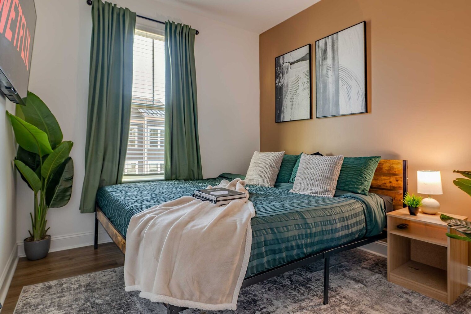 Building Photo - 4106 Bunker Dr