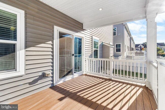 Building Photo - 2305 Wadlow Ln