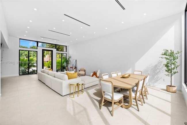 Building Photo - 66 NW 50th St