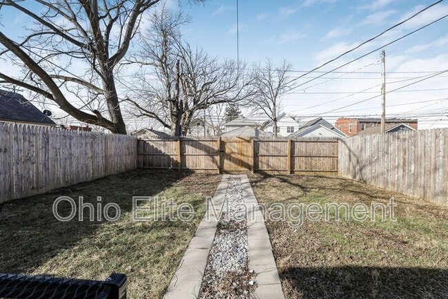 Building Photo - 1115 S Ohio Ave