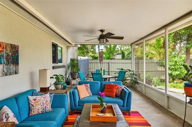 Building Photo - 4420 Porpoise Dr SE