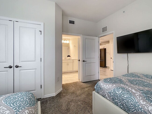 Building Photo - 3121 Paradox Cir