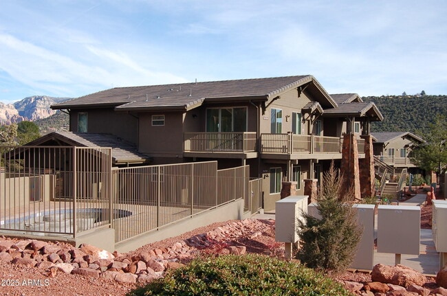 Building Photo - 1413 Kestrel Cir