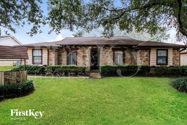 Building Photo - 353 Dawn Hill Dr