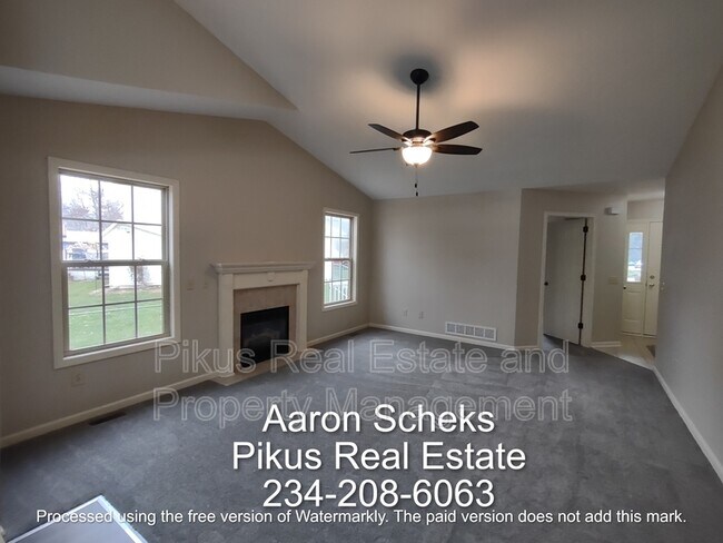 Building Photo - 4987 Shawn Cir NW