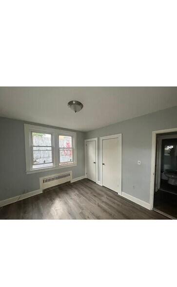 Building Photo - 161 Palisade Ave