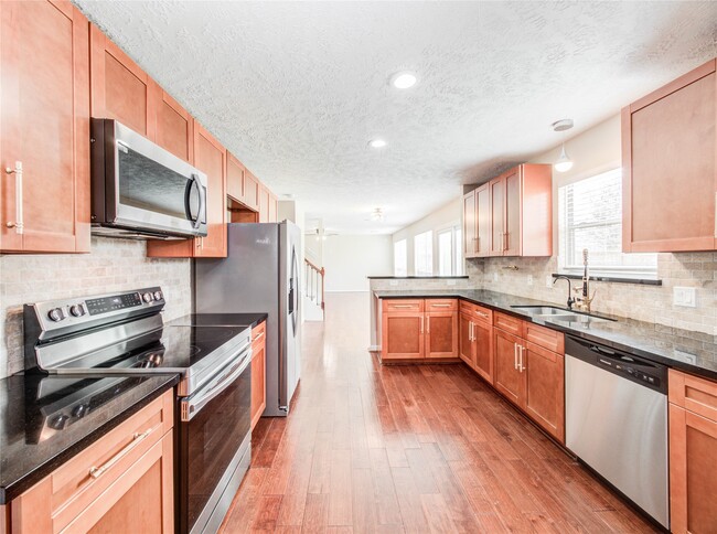 Building Photo - 13618 Woodspire Dr