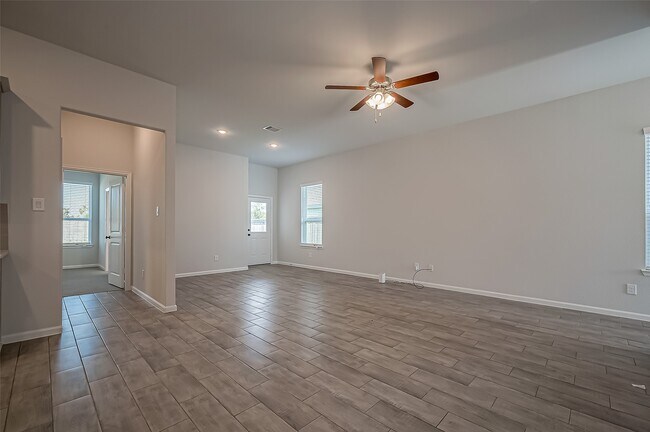 Building Photo - 12934 California Palm Ct