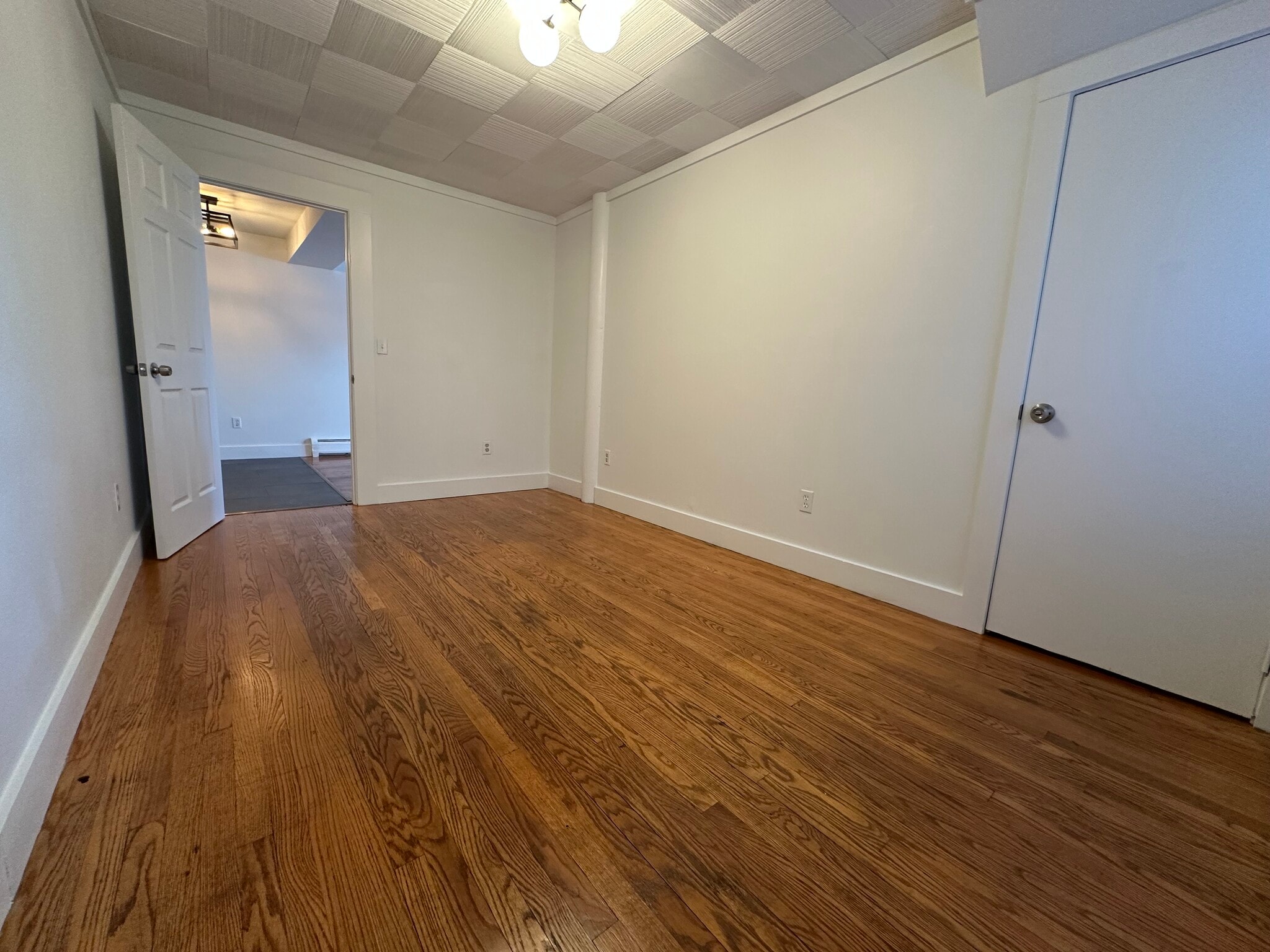 Building Photo - 1 Walnut St