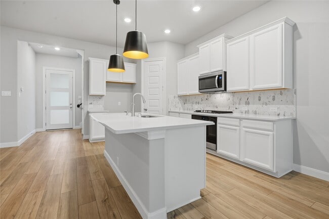 Building Photo - 719 Sandy Bay Ln