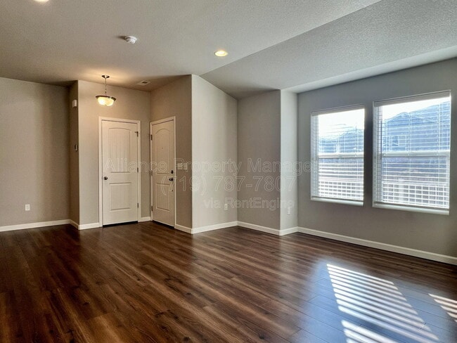 Building Photo - 2057 Birmingham Loop