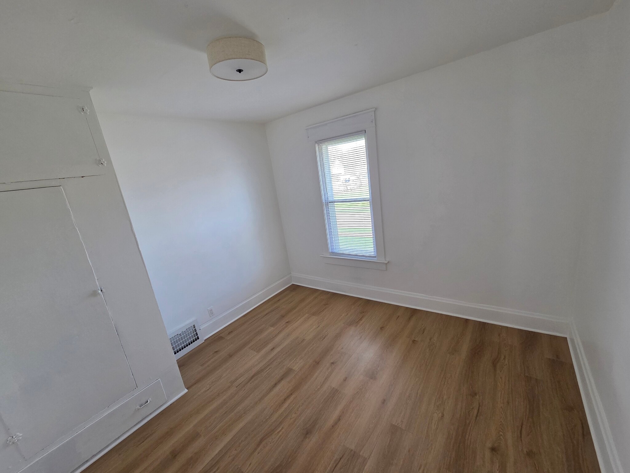 Bedroom 2 - 5706 22nd Ave