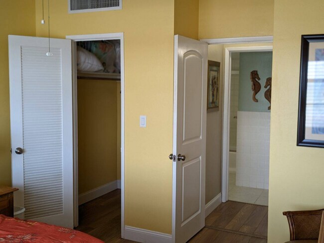 Building Photo - 205 Florida A1A