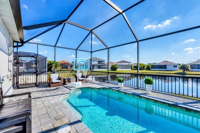 Building Photo - 6233 Champions Row St