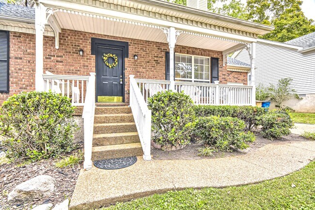 Building Photo - 117 Southampton Ct