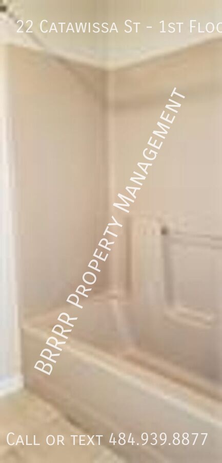 Building Photo - 22 Catawissa St