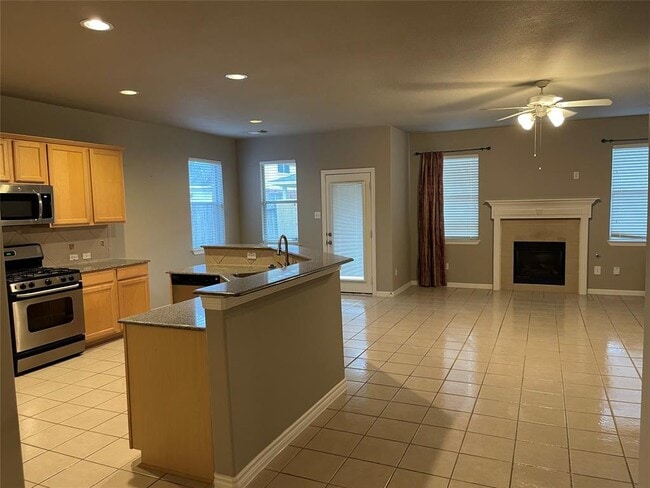 Building Photo - 8711 Auburn Glen Ln