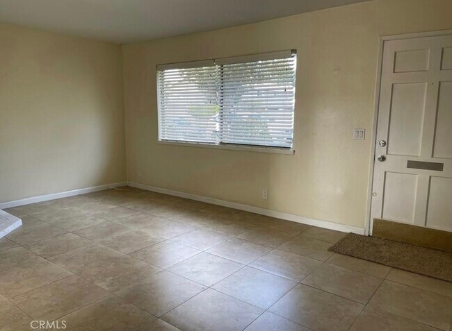 Building Photo - 9572 Cornwall Dr
