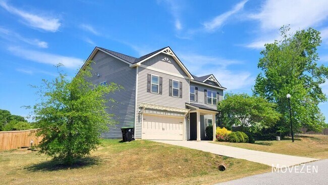 Building Photo - 1021 Silver Farm Rd