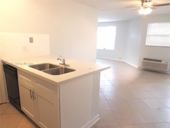 Building Photo - 4581 W McNab Rd