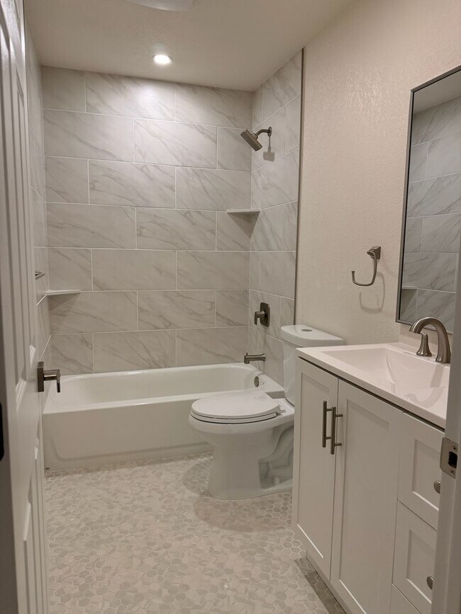 Building Photo - Bolsa Knolls NEWLY UPDATED 3 Bedroom / 2 Bathroom House w/ Fenced Yard & Laundry Hookups