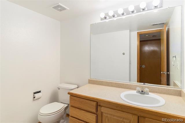 Building Photo - 748 Eaton Cir